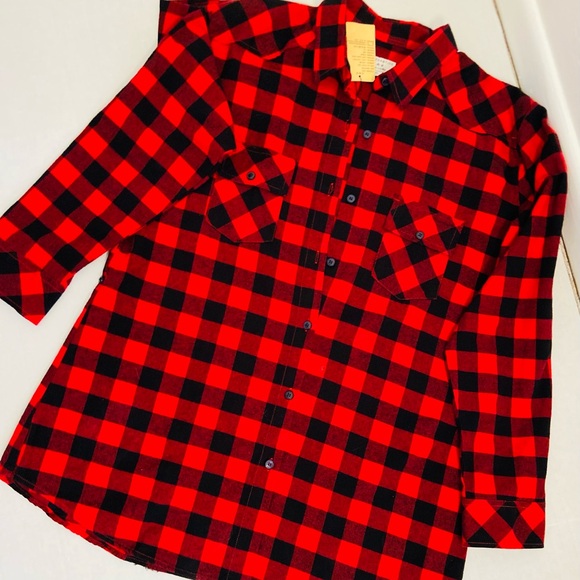 NWT Match Stick Woman’s XL 100% Cotton Bold Red & Black Checked Button Down Top - Picture 2 of 13